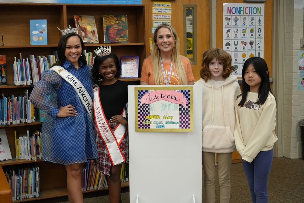 Ebony Mitchell, Miss Arkansas 2022 and Leverett students and staff