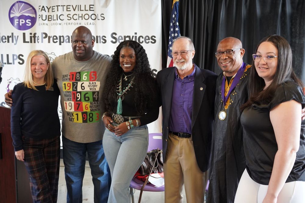 ​ALLPS School of Innovation recently hosted the citywide kickoff for Black History Month! The celebration included special guests Ja’Dayia Kursh, the first Black rodeo queen in Arkansas, Mayor Lioneld Jordan, and Fayetteville Public Education Executive Director, Cambre Horne-Brooks among others.