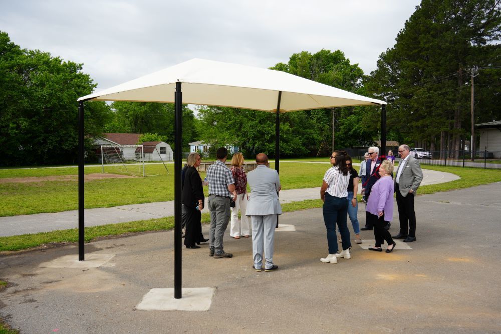 Asbell Ribbon Cutting Outdoor Classroom and Shade Structure!