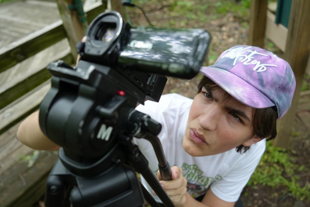 FHS Film Class at the Kessler Mountain Reserve capturing footage for mini-documentaries about Arkansas trees.